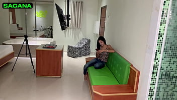 sex モデルのオーディションを受ける若いアマチュア porn