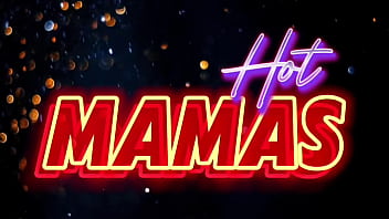 sex милфа тиффани монтавани трахается с мальчиком которого поймали на запахе ее трусиков porn