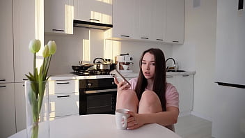 sex помогал сводной сестре фотографироваться для ее парня чтото пошло не так я ее трахнул porn