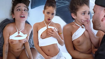 sex ее глаза говорят все милая молодая женщина испытывает оргазм с закатыванием глаз porn