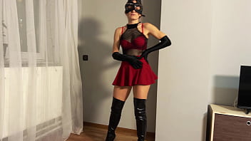 sex сосед myredfoxgirl заглядывает ей под юбку и она трахается с ним за это porn