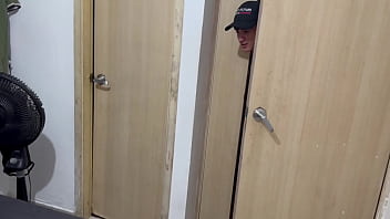sex моя соседка ждет меня в своей комнате голая готова чтобы я хорошо трахнул ей потому что ее возбужденный муж уезжает porn