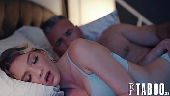 sex 家族の秘密 タイの隠された過去を暴こうとするレイチェルの探求 porn