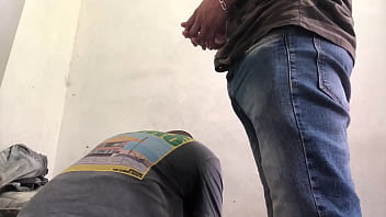 sex он пригласил меня помолиться в его комнате но в конце концов я не выдержал искушения porn