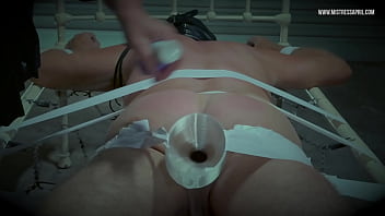 sex госпожа доминатрикс эйприлс специальная кровать для мучений рабов porn