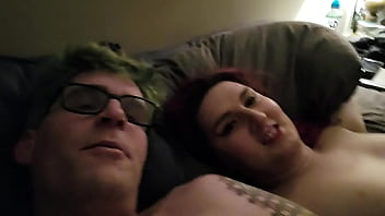 sex транссексуалка получает глотку и анальный кремпай старое видео porn