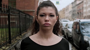 sex ティーンエイジサムライ二匹の動物が彼女をアナルで激しく犯す porn