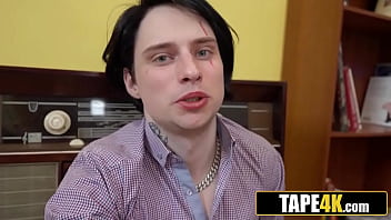 sex великолепная русская репетиторша учит большему чем книги с помощью своих больших сисек и сочной задницы porn