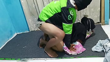 sex пранк заказывая gojek и приглашая тебя заняться сексом дома porn
