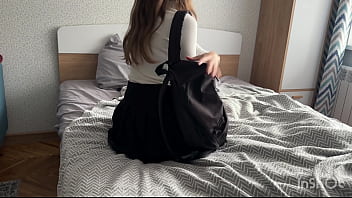 sex грудастая студентка университета едет на толстом необрезанном члене после университета porn