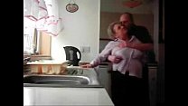sex ржу не могу мама и папа развлекались на кухне скрытая камера porn