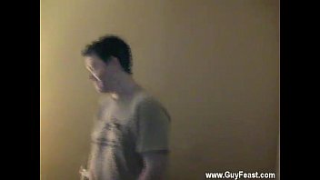 sex голые парни к счастью для них у них есть натуральный парень porn